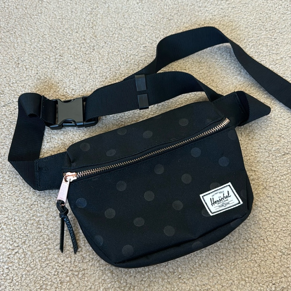 Black Spotted Herschel Fanny Pack NWT